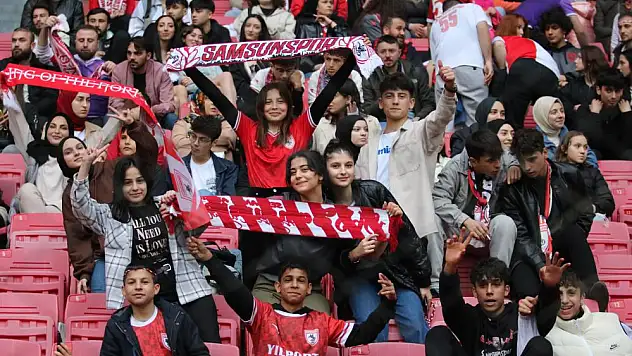 Samsunspor şampiyonluk kupasına kavuştu