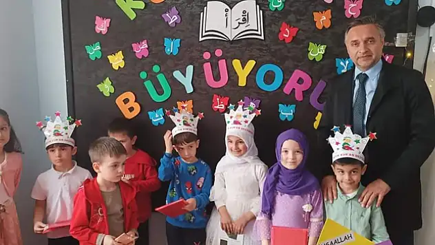 Alaçam'da 'Kur'an Okumaya Geçiş ve Taç Giyme Töreni' düzenlendi