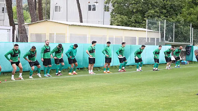 İsmet Taşdemir: 'Samsunspor maçından en kötü 1 puan alırsak son maça sağlıklı gidebiliriz'