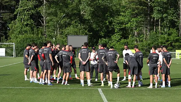 A Milli Takım, çalışmalarına başladı