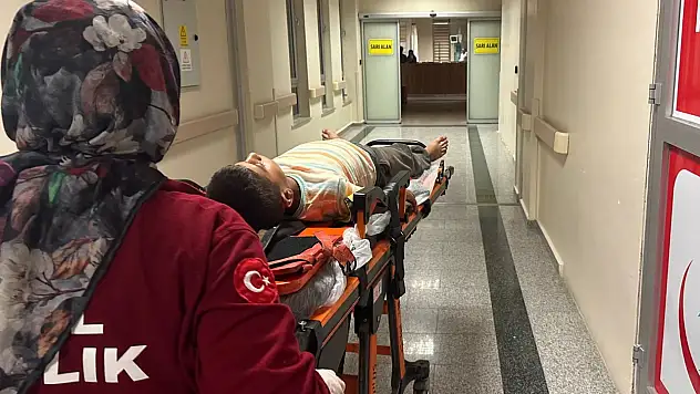 Adıyaman'da Motosikletin Çarptığı Çocuk Yaralandı