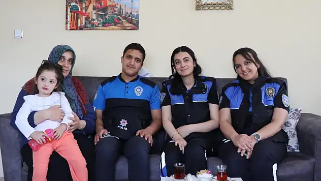 Ahmet Arif'in üniforma hayali içleri ısıttı