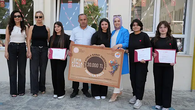 'Akımın Mimarı' adlı eserleriyle Türkiye birincisi oldu