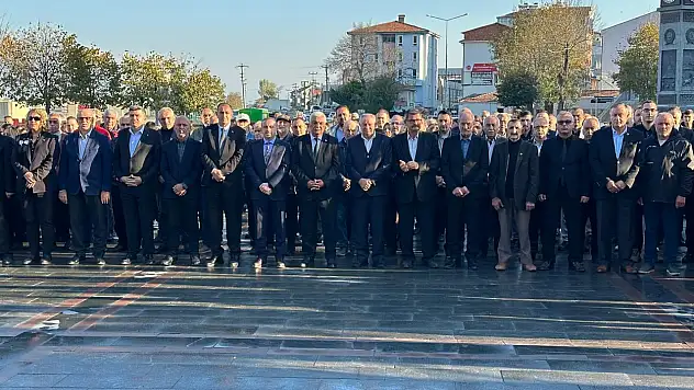 Alaçam'da 10 Kasım töreni