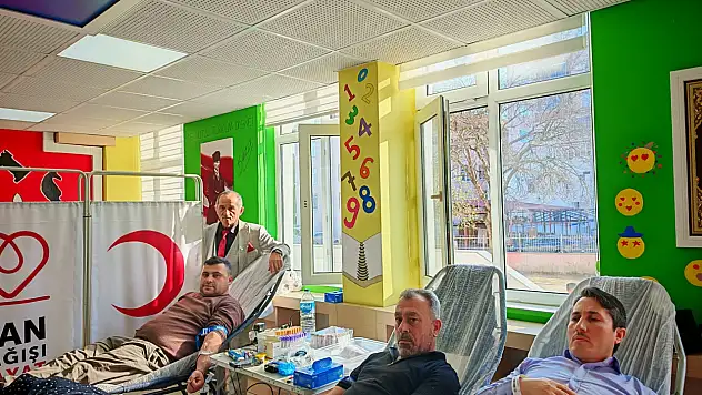 Alaçam'da iki günde 221 ünite kan toplandı