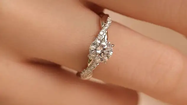 Alyans Seçimi: Sonsuz Aşkın Parmaktaki İmzası