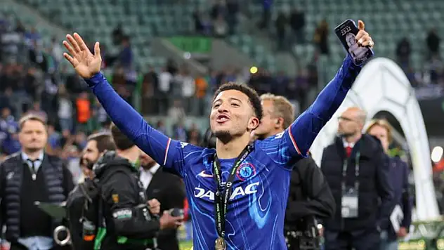 Aston Villa, Jadon Sancho İçin Son Dakika Hamlesini Yaptı: Beşiktaş Rüyası Gerçekleşmedi