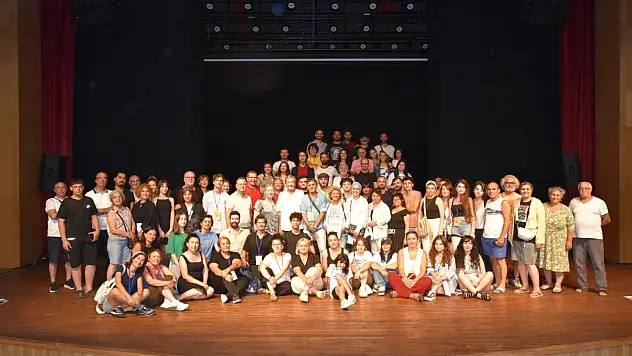 Atakum Belediyesi'nde  12. Tiyatro Köyü