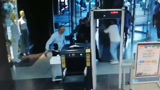 AVM müdürü bıçaklanarak hayatını kaybetti