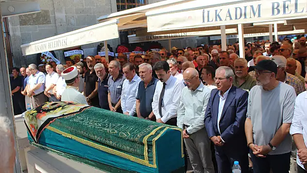 Ayşe Burma'ya Son Veda