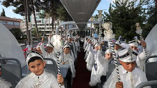 Bafra'da Sünnet Şöleni Coşkusu
