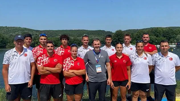 Bakan Bak'tan, milli kanocular için tebrik mesajı