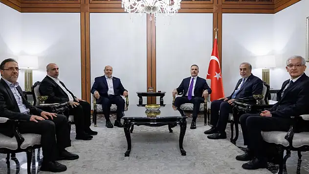 Bakan Fidan'dan Hamas Heyeti ile Ankara'da Kritik Görüşme