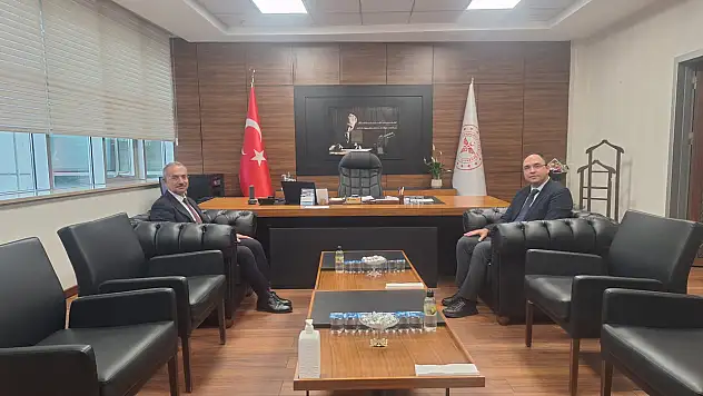 Başkan Dündar'dan, Özgen'e ziyaret