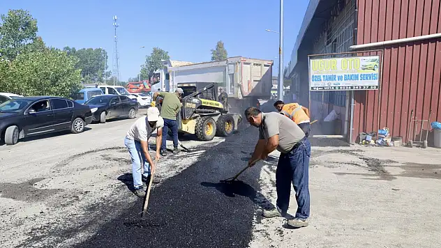 Başkan Dündar, Sanayi Sitesi'ndeki Çalışmaları Yerinde İnceledi