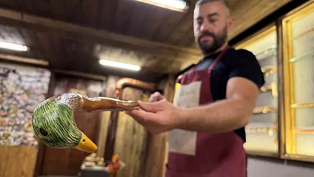 Bastonculuğu' geleceğe taşımaya çalışıyor