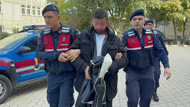 Bazanın altına sakladı jandarma yakaladı