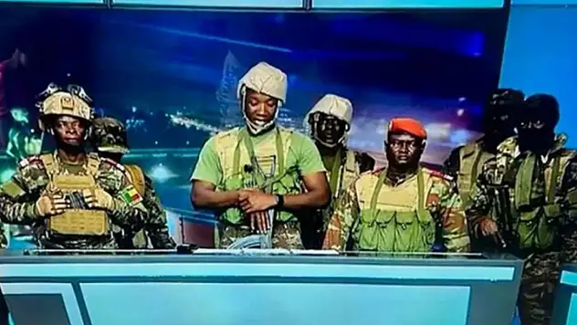 Benin'de askeri darbe girişimi!