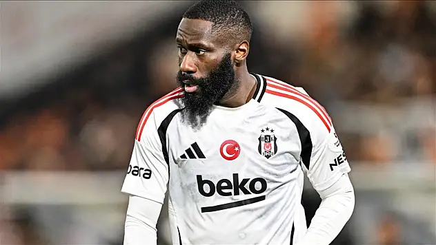 Beşiktaş, Arthur Masuaku ile yollarını ayırdı