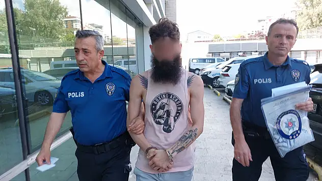 Bıçakla yaralayan şahıs gözaltına alındı