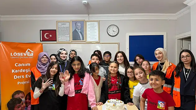 Bir Araya Geldiler, Çocuklara Umut ve Neşe Oldular