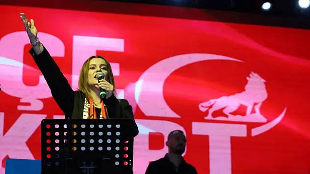 Burçe Bozkurt ve Ali Kınık konseri