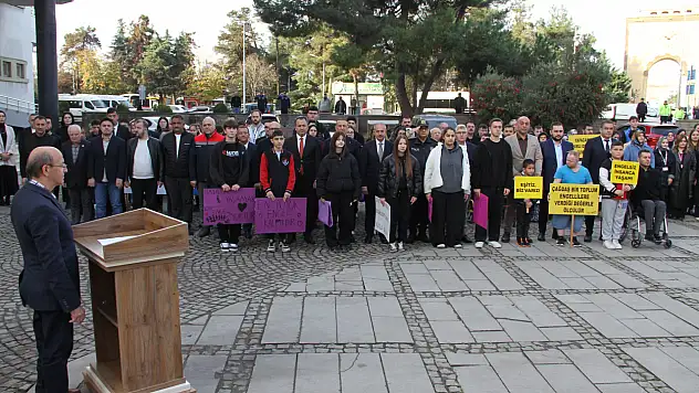 Çarşamba'da Engelliler Günü kutlandı