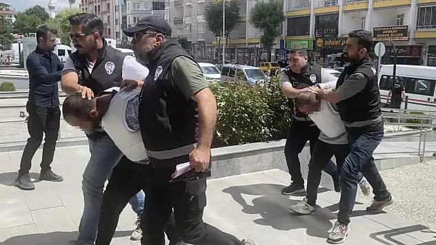 Cesedi gömülü halde bulunan şahsın cinayet zanlıları adliyeye sevk edildi