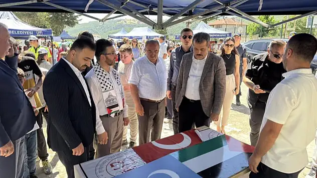 Çocuk şenliği renkli görüntülere sahne oldu