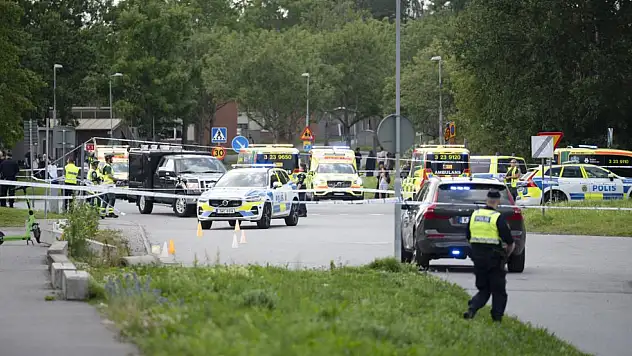 Cuma namazı sonrası silahlı saldırı