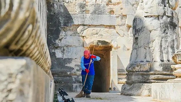 Didim'in simgesinde gece ziyaretleri için hazırlıklar sürüyor