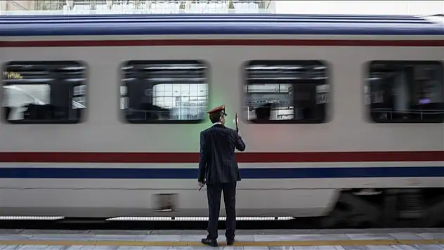 Dijital tren biletiyle 3 bin ağaç kurtuldu