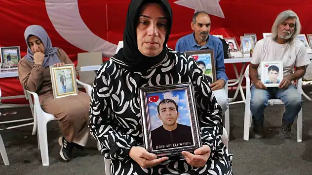 Diyarbakır anneleri umutla devam ediyor