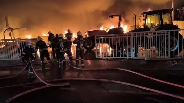 Diyarbakır gece yarası alevlerle aydınlandı