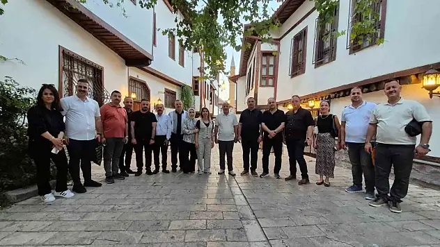 Dostluk ve dayanışma köprüsü kuruluyor