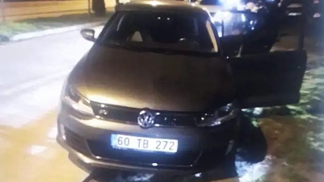 Dur ihtarına uymadı polise carptı