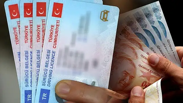 Ehliyeti yenileyecekler dikkat! Başvuru için son gün