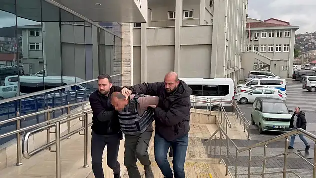 'Eşime neden baktın' tartışmasında genç adam öldürüldü