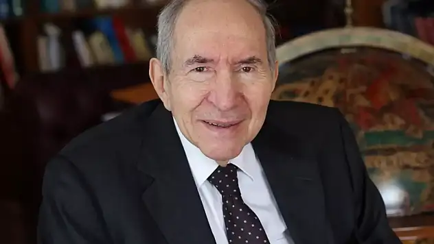 Eski CHP Genel Başkanı hayatını kaybetti