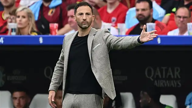 Fenerbahçe'de teknik direktörlük görevine Domenico Tedesco getirildi