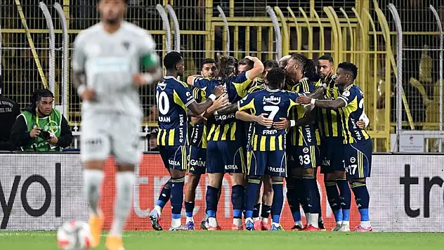 Fenerbahçe Kocaelispor'u 3-1'le Geçti: İlk 3 Puan 3 Golle Geldi