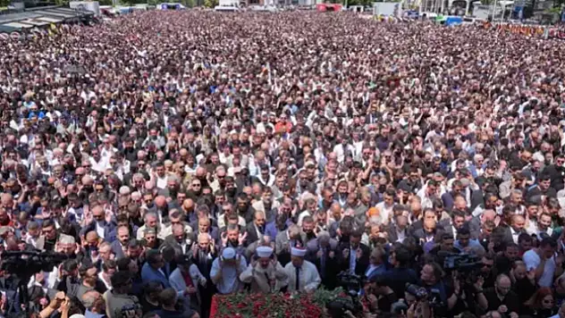 Ferdi Zeyrek'e son veda