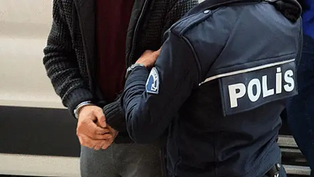 Firari hükümlüler yakalandı