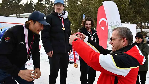 FIS Cup yarışları sona erdi