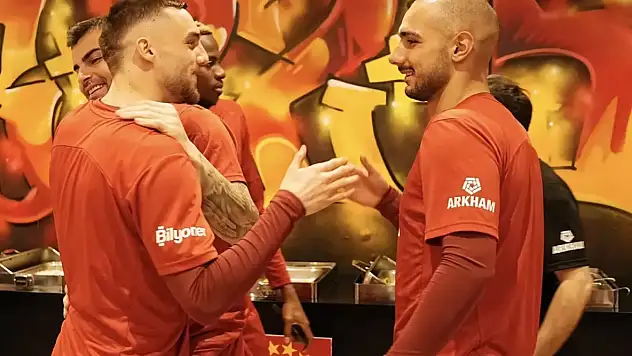 Galatasaray'da beklenmedik ayrılık