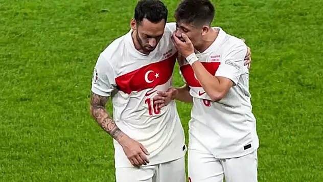 Galatasaray'dan Hakan Çalhanoğlu hamlesi