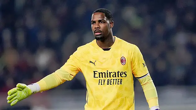 Galatasaray'dan Mike Maignan bombası