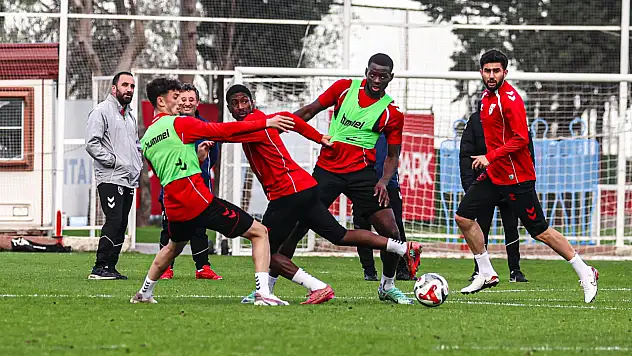 Galatasaray Mesaisi Sürüyor