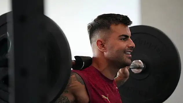 Galatasaray, yeni sezon hazırlıklarını çift idmanla sürdürdü