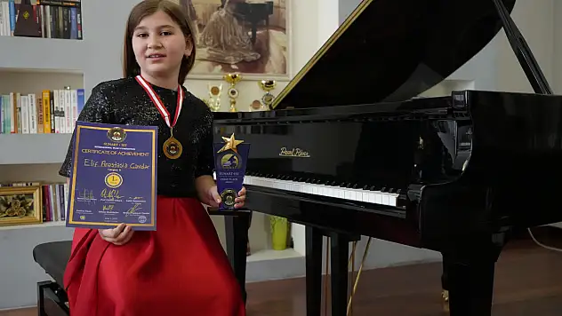 Genç yetenek piyano yarışmasında birinci oldu
